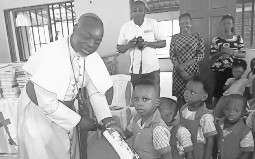 Calabar Methodist Bishop Donates Educational Materials To Two Primary, Post Primary Schools