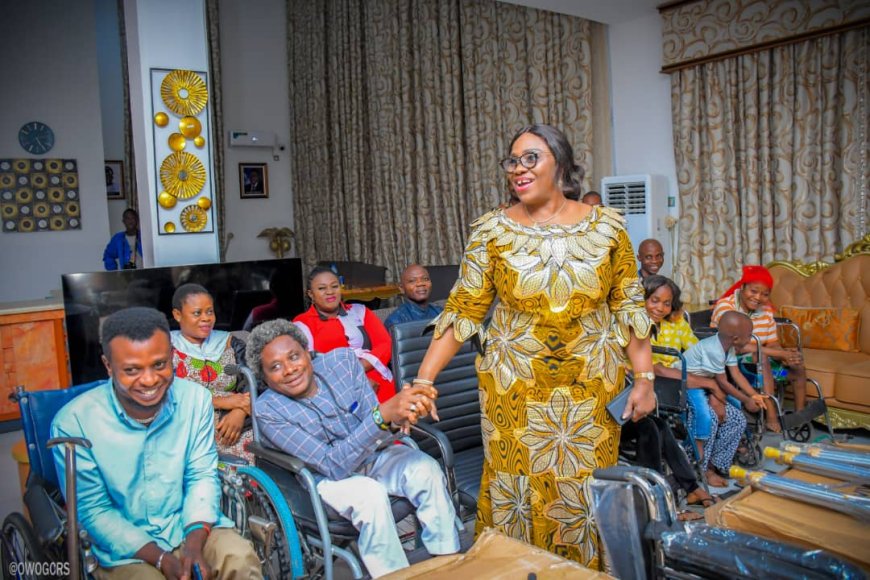 C'River First Lady Fulfills Promise, Gifts Wheelchairs, crutches To PLWD