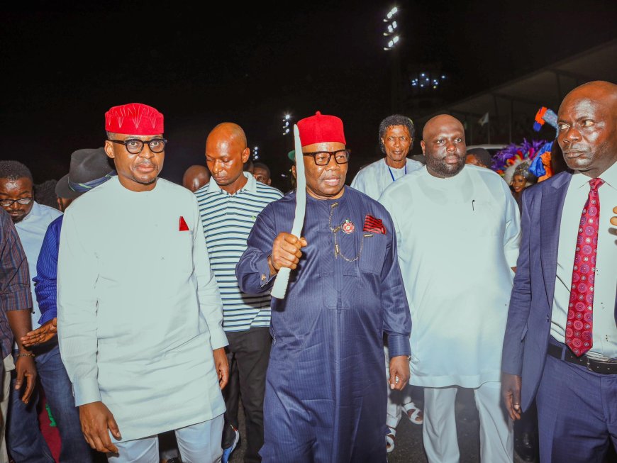 PHOTO NEWS: High-powered delegation from CRSG led by Deputy Governor Peter Odey, on hand, yesterday at the Margaret Ekpo Int'l Airport in Calabar to welcome the Senate President, Senator Godswill Akpabio