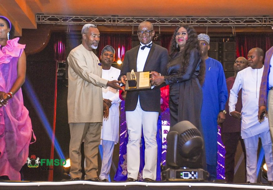 Enoh Receives Africa Man-Of-The Year Award.