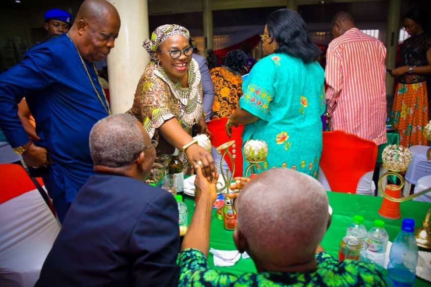 C'River: Rev. Eyoanwan Otu Celebrates 'Season Of Sweetness' Christmas With Senior Citizens