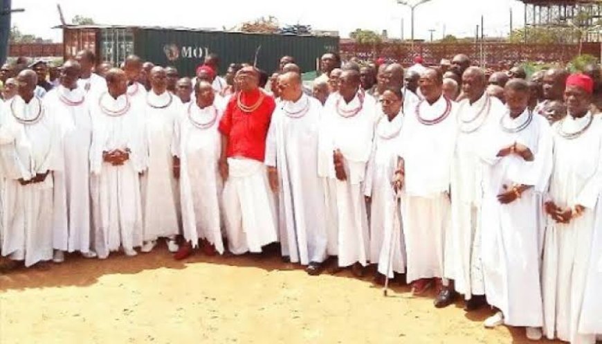 Edo: Benin Traditional Council Suspends 5 Chiefs Over Sacrilegious Conduct