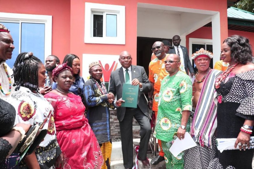 Promise Fulfilled: A'Ibom Governor Hands Over Home To Ex-corps Member's Family In C'River 