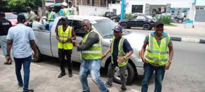 CUDA Seizes Goods at Goldie Market Over Road Obstruction, Seizes Reporter's Handset