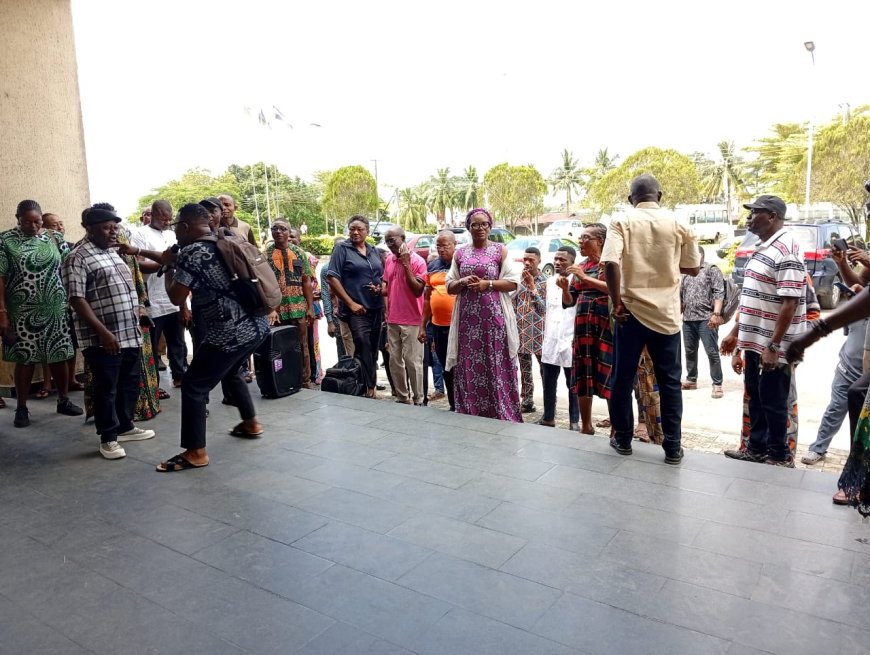 UNICROSS Lecturers Protest Unpaid N60, 000 Palliative 