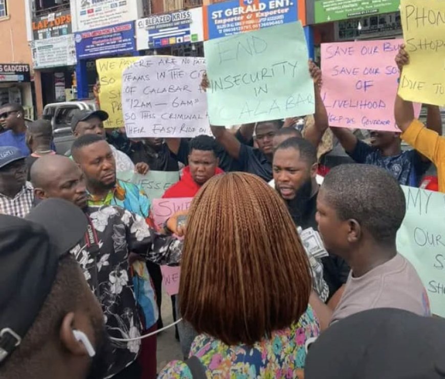 Tech, Gadget Sellers Protest Over  N700m Loss To Robberies In Calabar 