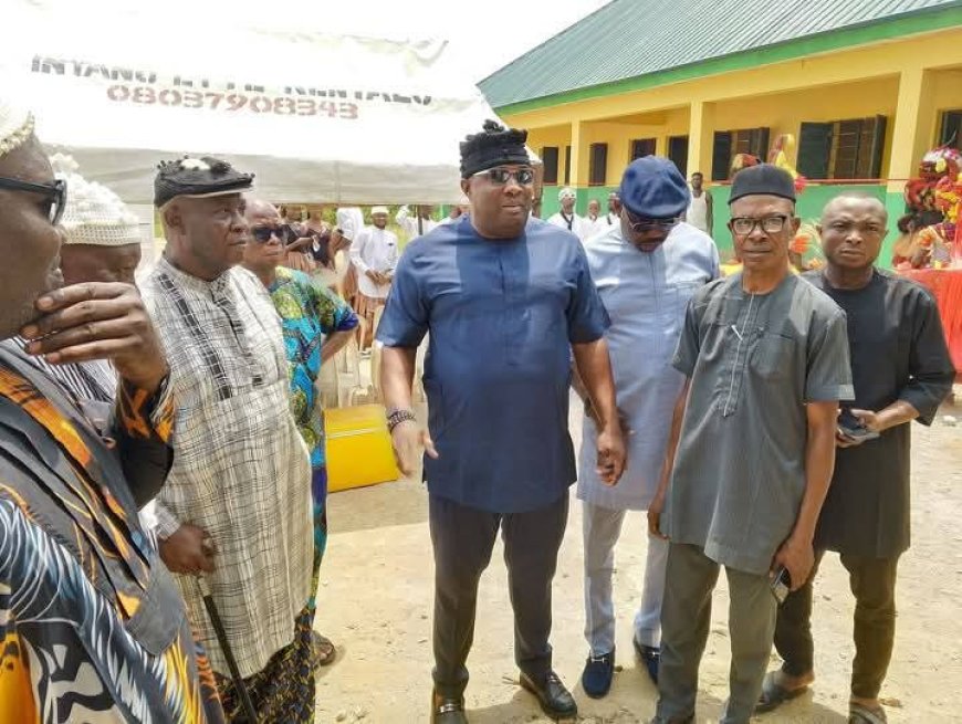 REP BASSEY INAUGURATES 6  CLASSROOM BLOCKS AT IDUNDU COMMUNITY