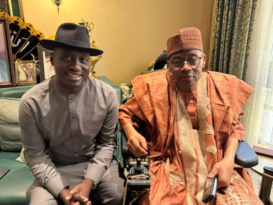 Senator Jarigbe Pays Sallah Visit to. IBB