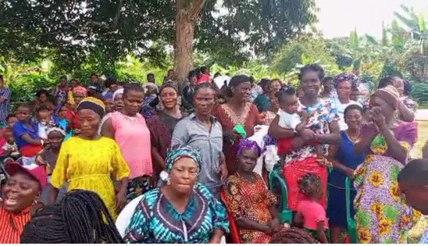 Odukpani Council Boss Boosts Gov's Wife Coffee Initiave ... Empowers 3000 Women with Seedlings