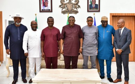 Rift Between Ayade, Otu Looms in Cross River    … Looting of government offices by appointees must be probed - Civil servant