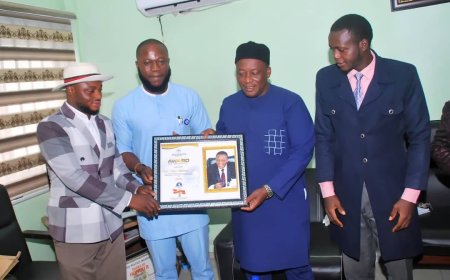 C'River Assembly Clerk Bags NACRISS Award