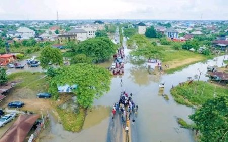 A'Ibom: Uyo Residents Applaud Gov Eno For Swift Intervention On Atiku Abubakar Road Flooding