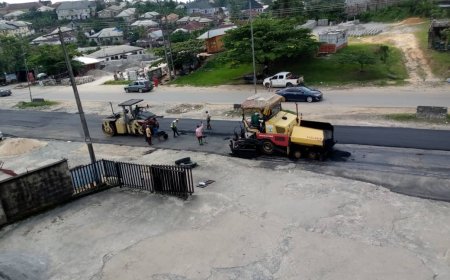 PHOTO NEWS: Ongoing Road maintenance work along Marian Boulevard by C'River Gov't