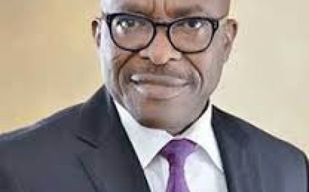 Ex-Gen calls for strengthening of Edo APC Ahead of 2024 Governorship Polls, Donates N10m For Rebuilding of Secretariat