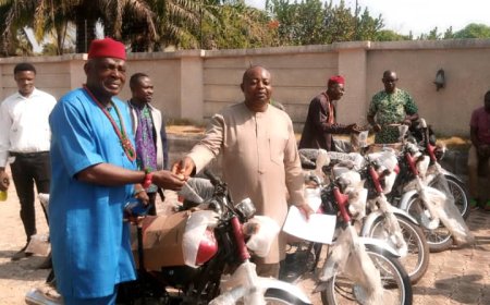 Jarigbe Empowers C' River North Traditional Rulers With 54 Motorcycles