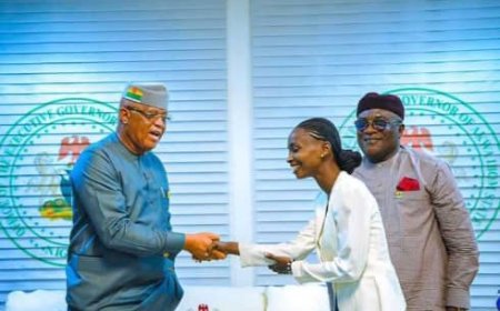 Akwa Ibom: Umo Eno Approves Scholarship Awards To Indigent Students At Zaria Aviation College