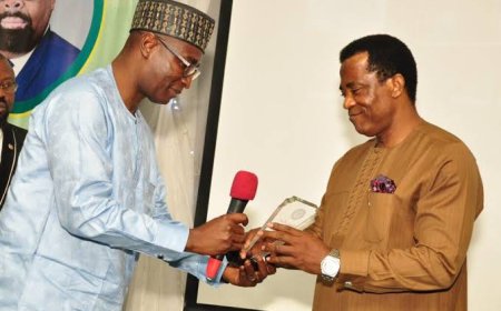 C' River Born High Chief, Higgins, Bags  African Leadership Award in Kigali