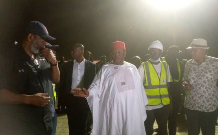 Calabar - Itu Road: Umahi scores local contractor high