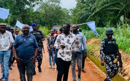 OBANLIKU L'GOVT: Senator Jarigbe Construction of Six Classrooms with VIP Facilities, Staff Rooms in Six Schools