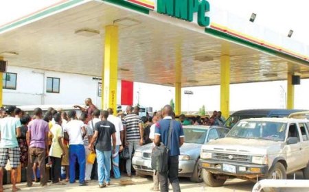 Fuel Scarcity Paralyse Economic Activities in Calabar As a Litre of Petrol Sells for 1,300