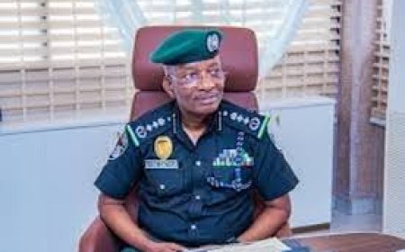 Bayelsa Hotel owner threaten to drag Police IG to court over N625m lodging debt      ....issue evacuation notice