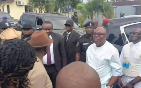 BREAKING:   Rivers LG Election: More Trouble For Fubara As Police Seal RSIEC's Office