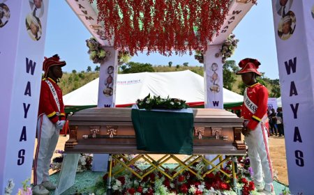 Wayas Laid To Rest As Otu, Jarigbe, Others Promise To Uphold Late Senate's President Legacy