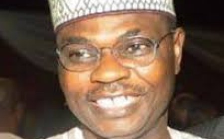 FORMER MILITARY GOVERNOR OF AKWA IBOM STATE IS DEAD, OKPEBHOLO MOURNS