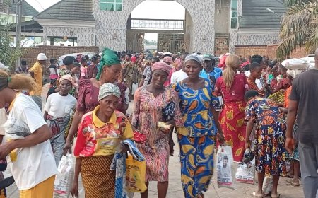 Ebonyi State: Rep Ogah Shares N200m Cash, Foodstuffs, Wrappers To Constituents