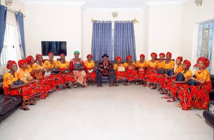 Meet 19 Wives of Father of Governor Nwifuru