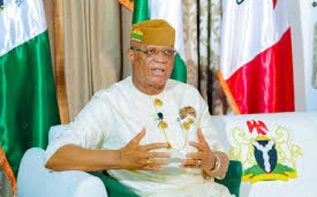 BREAKING: AKWA IBOM GOV'T TO DISSOLVE EXCO TODAY