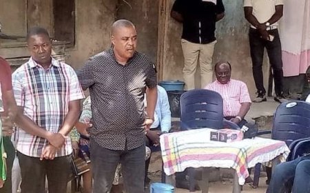 Former Federal Lawmaker Loses Father