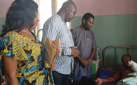 Sen Eteng Celebrates Easter With Patients, New Borns, At Holy Family,  Doles Out N3m For Hospital Bills