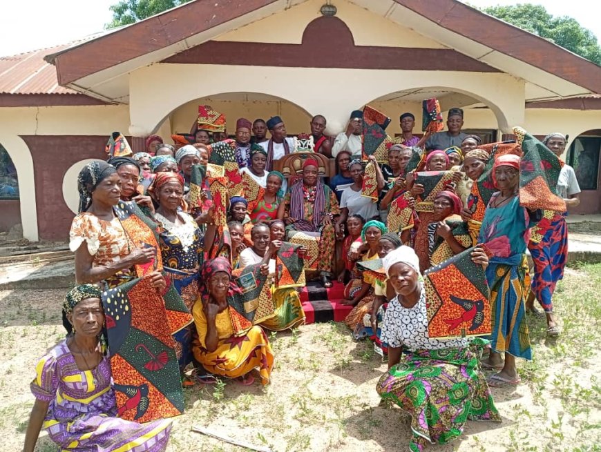 Easter Season: Bekwarra Paramount Ruler Empowers Over 90 Widows 