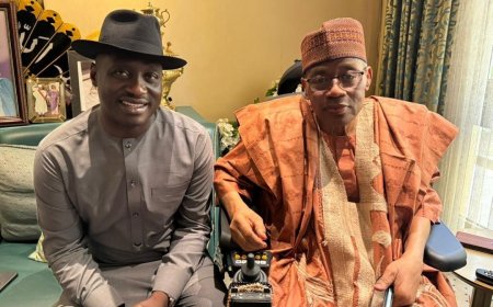 Senator Jarigbe Pays Sallah Visit to. IBB