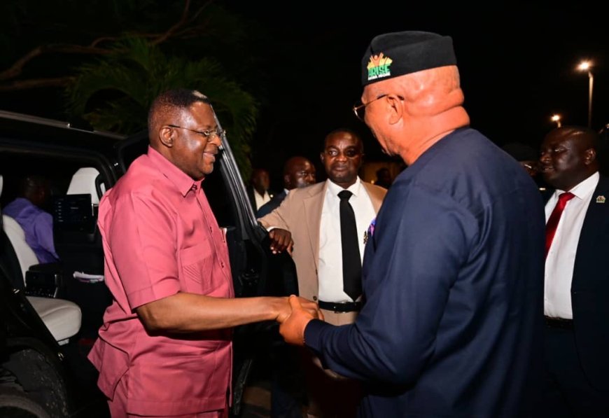 OPINION: 76 Oil Wells; Let's Preserve Bonds, Pursue Dialogue