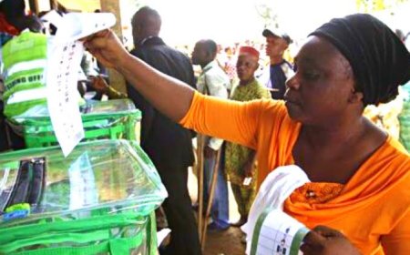 Anambra By-Elelction: Voters Smile Home With N15,000 As APGA, ADC Dish Out Cash