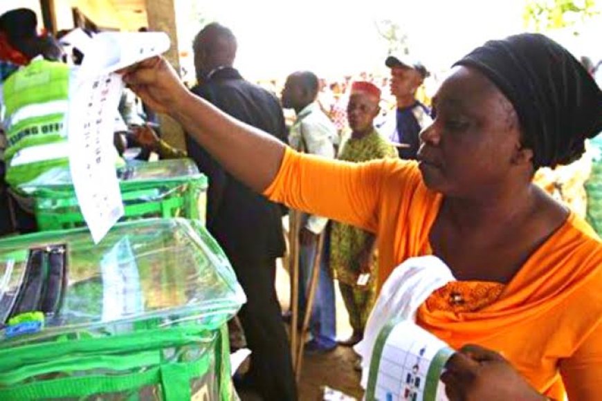 Anambra By-Elelction: Voters Smile Home With N15,000 As APGA, ADC Dish Out Cash
