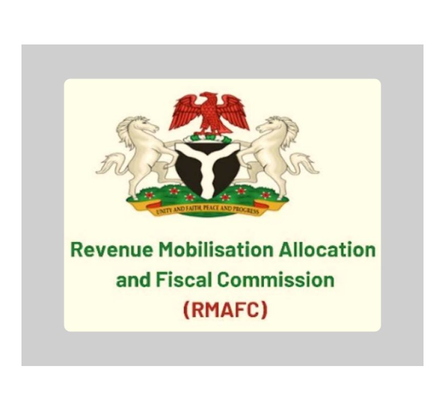 POLITICS: FG Plans Salary Increase for Tinubu, Senators, Other Political Office Holders