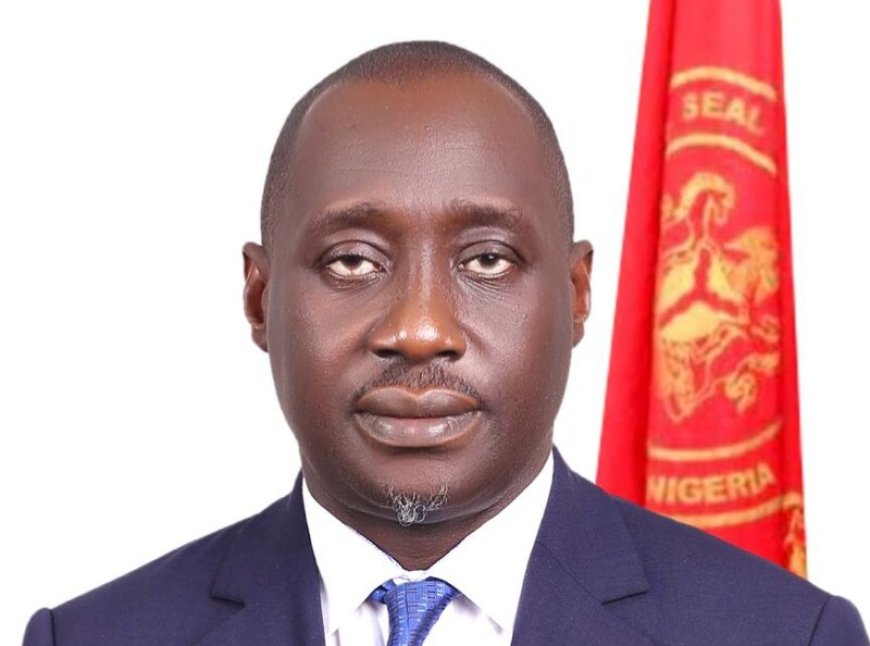 Sen. Jarigbe Breaks Record, Inaugurates First Rural Road Project in Obanliku Community