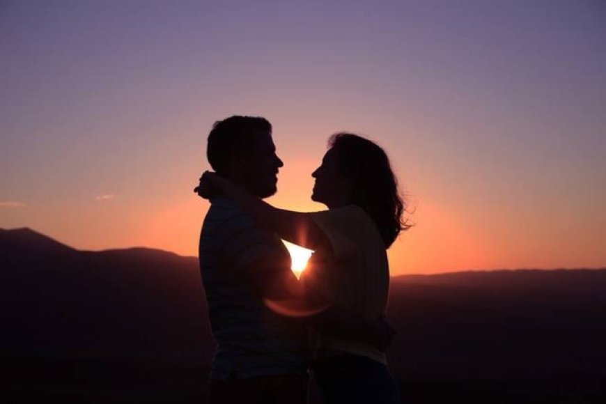 A GENTLE LETTER TO YOUNG WOMEN SEEKING TRUE LOVE