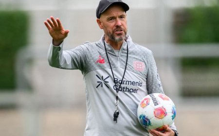 Leverkusen Sack Ten Hag After Poor Run