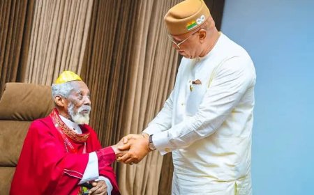 Akwa Ibom; Gov Eno  Honours 100-yr-old General Overseer of Mount Zion Lighthouse Church