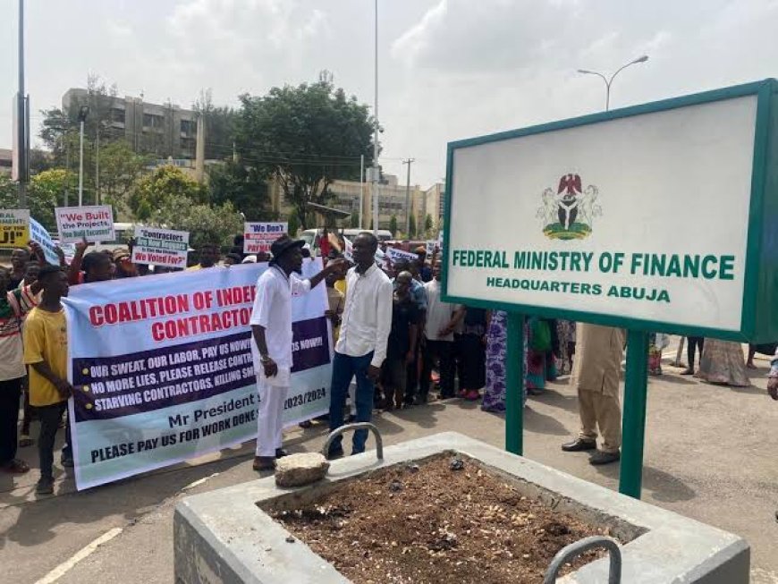 Protest Rocks Abuja As Local Contractors Barricade Min of Finance Entrance Over Delay In payment