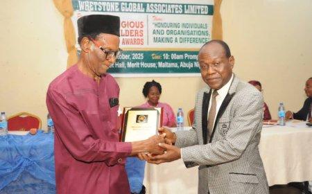 IINBDA Honours Prof. Edde Iji with Lifetime Achievement Award