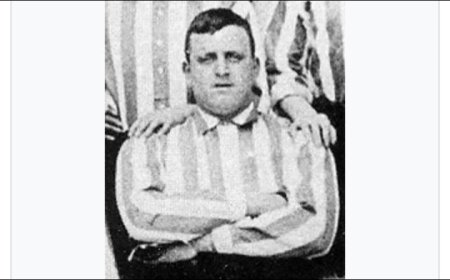 MEET THE FIRST CHELSEAFC FC GOAL KEEPER