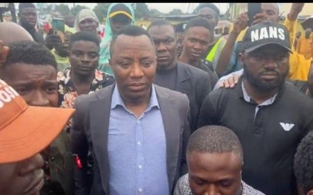Police Arrest Sowore After Court Appearance for Nnamdi Kanu