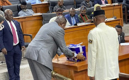 Governor Otu Unveils ₦780.6 Billion 2026 Budget Of Inclusive Growth