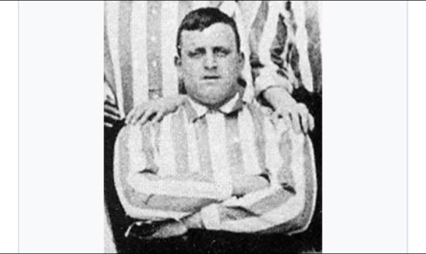 MEET THE FIRST CHELSEAFC FC GOAL KEEPER
