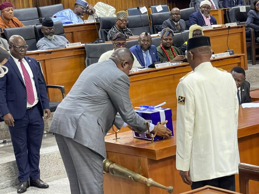 Governor Otu Unveils ₦780.6 Billion 2026 Budget Of Inclusive Growth